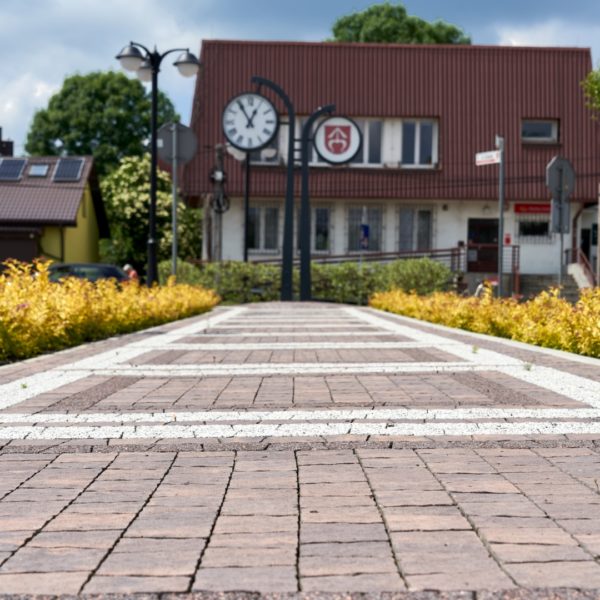 Iwanowice – centrum wsi