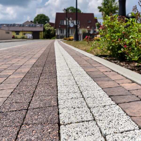 Iwanowice – centrum wsi